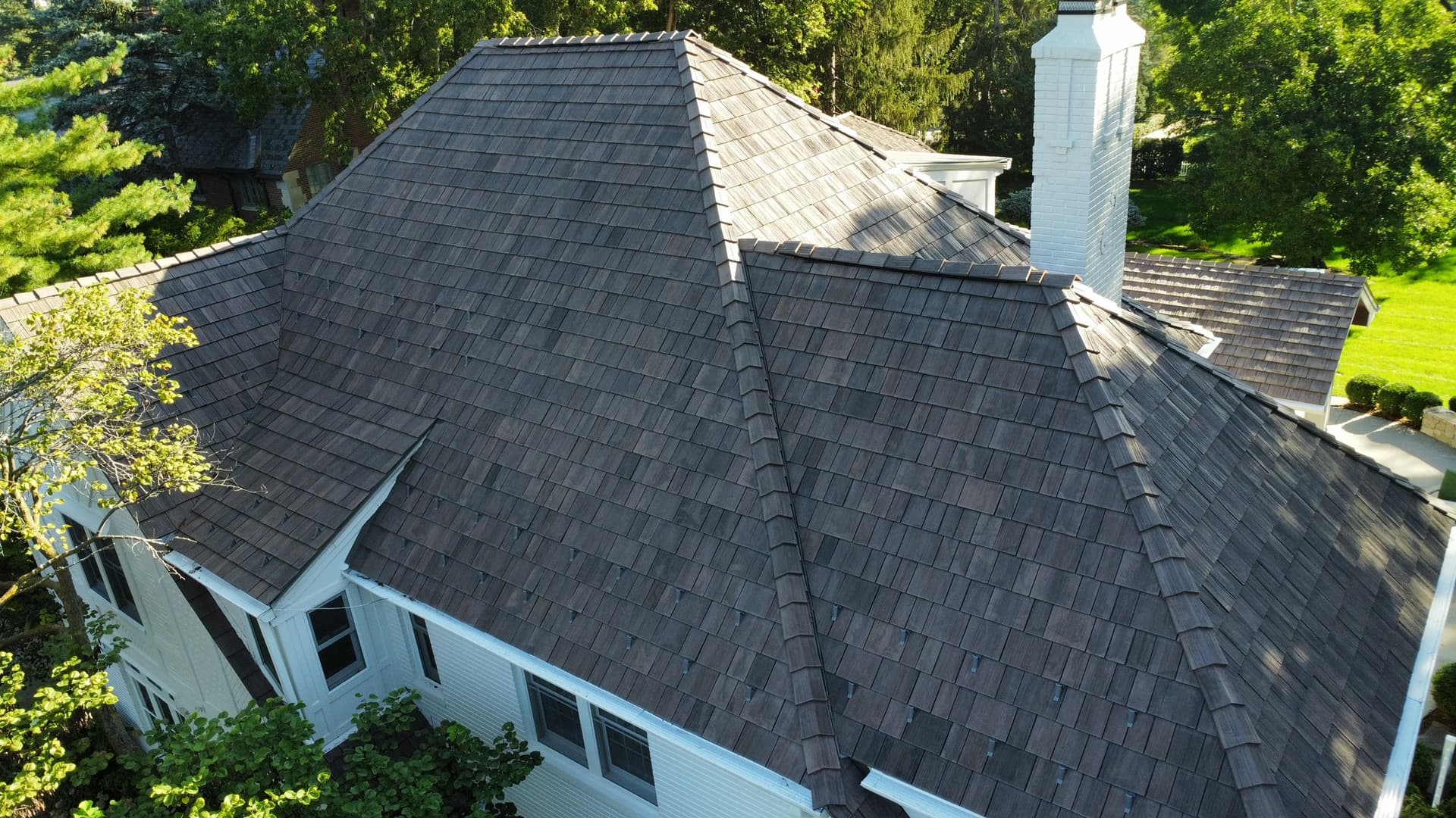 Roofing services in Omaha by Royalty Roofing and Siding