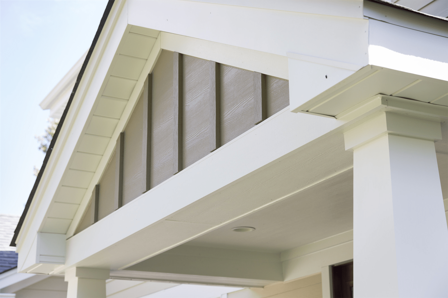 Benefits Of James Hardie Fiber Cement Siding | Royalty Roofing